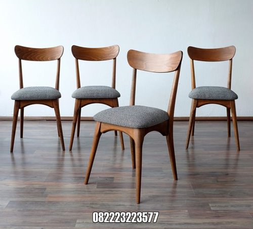 Kursi Cafe Minimalis Kayu Jati Model Dudukan Busa